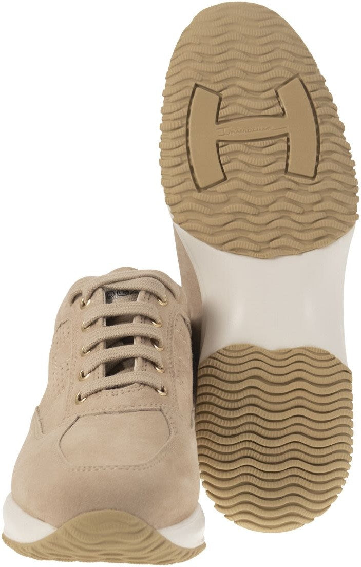 SUEDE LACE UP SNEAKERS