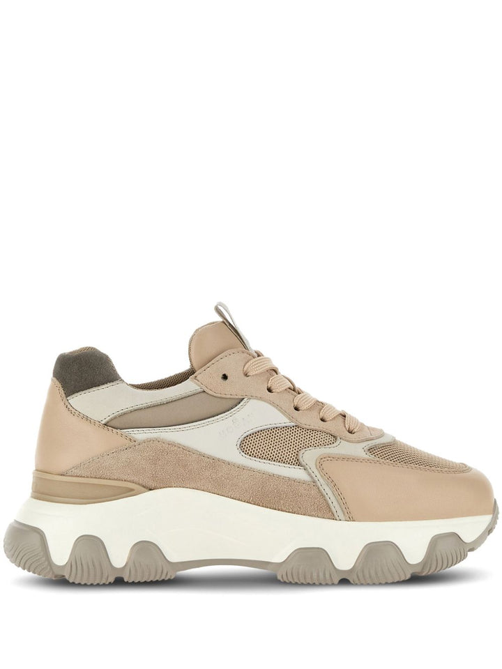 HYPERACTIVE LEATHER SNEAKERS