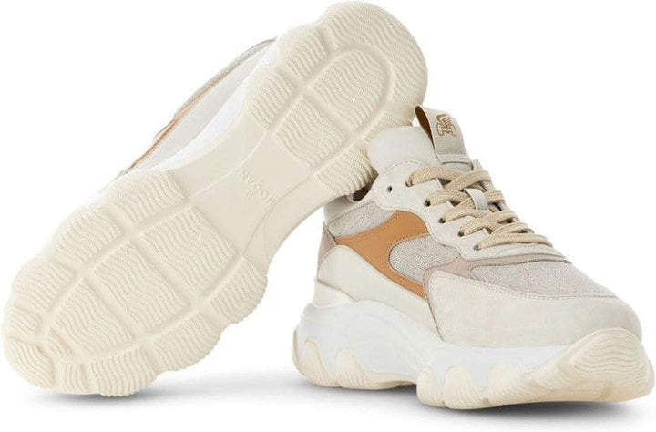 HYPERACTIVE SNEAKERS