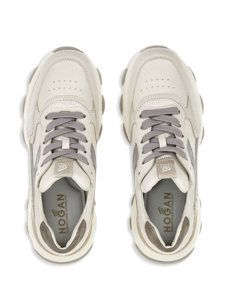 HYPERACTIVE LEATHER SNEAKERS