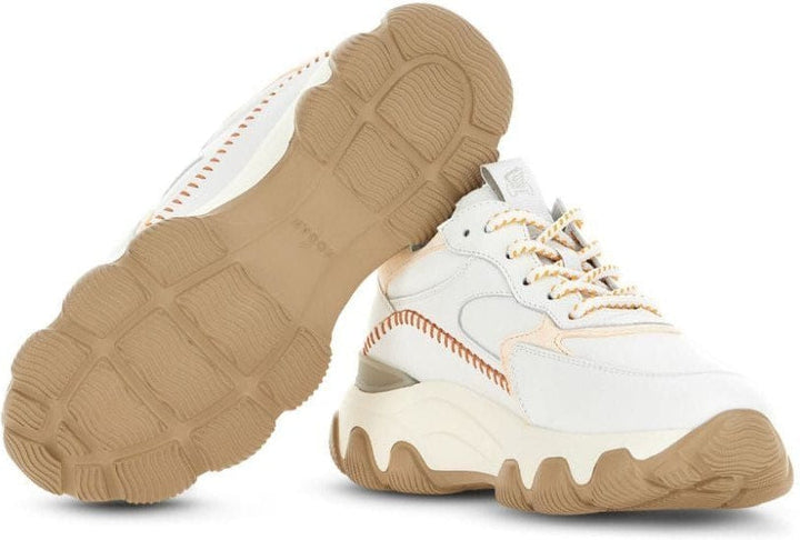 HYPERACTIVE SNEAKERS