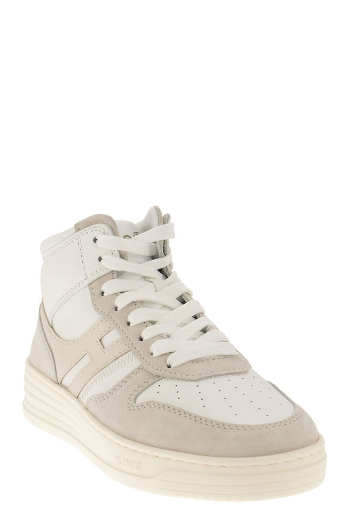 SNEAKERS H630