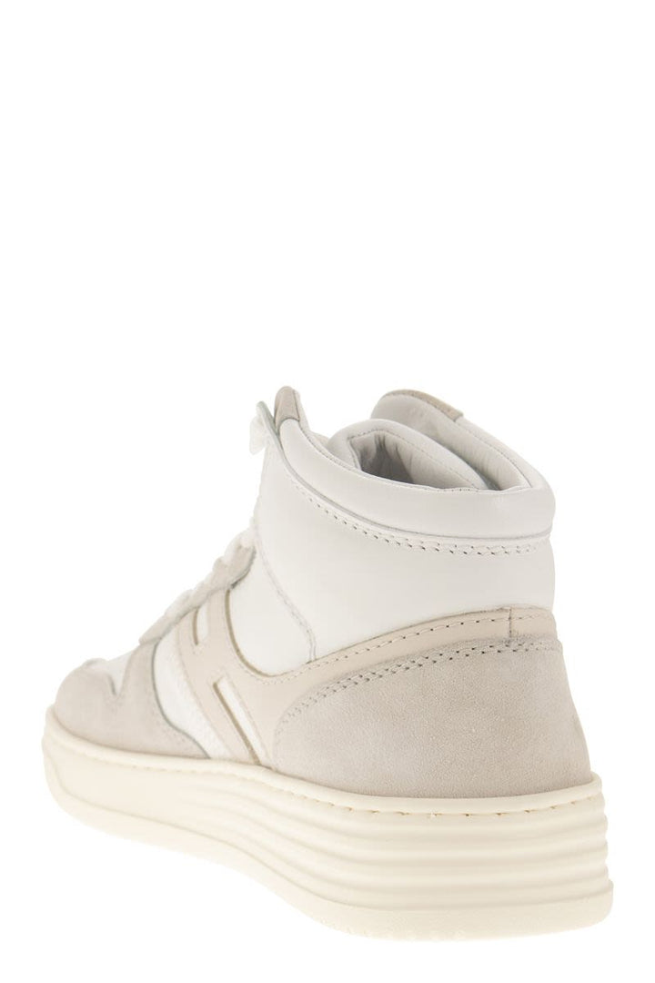 SNEAKERS H630