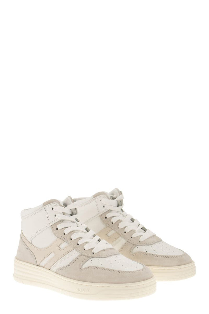 SNEAKERS H630