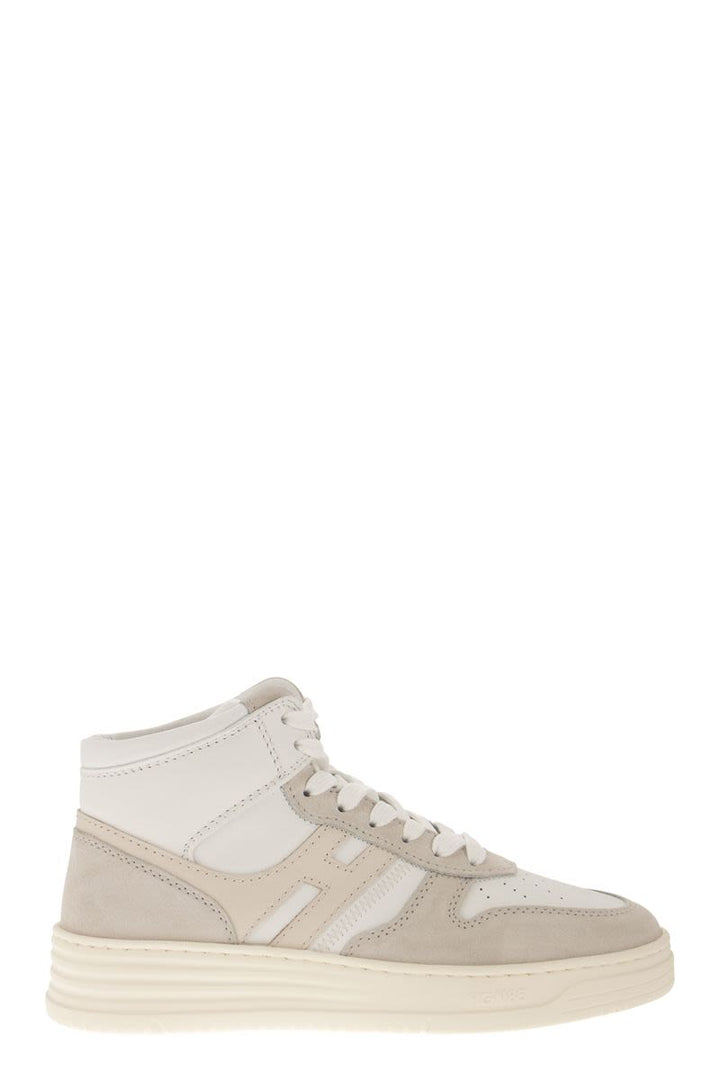 SNEAKERS H630