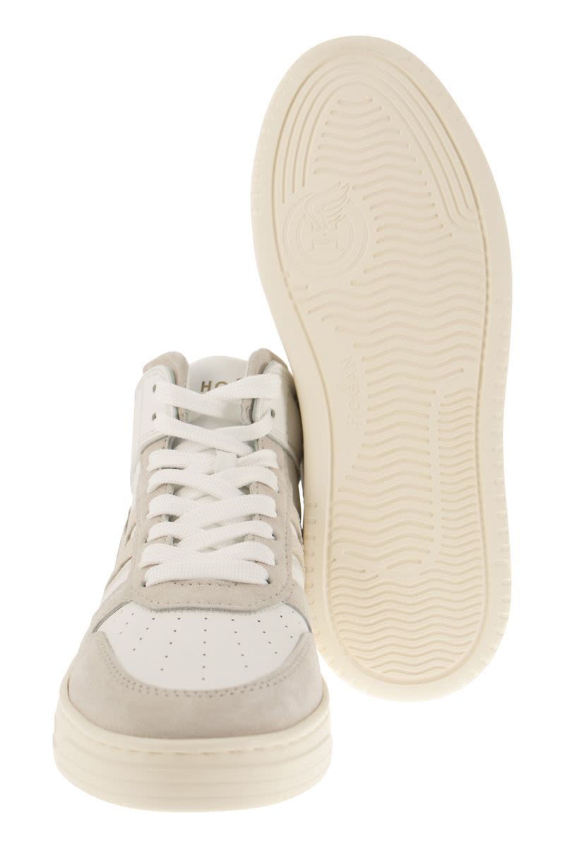 SNEAKERS H630