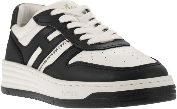 PANELLED DESIGN LEATHER SNEAKERS