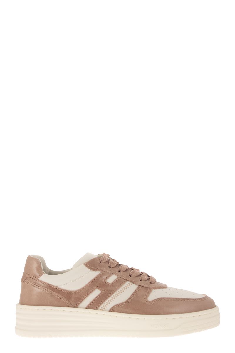 SNEAKERS H630