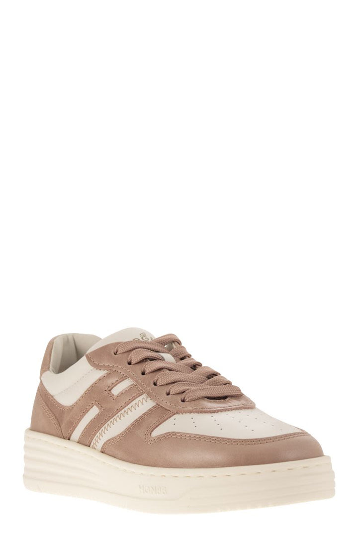 SNEAKERS H630