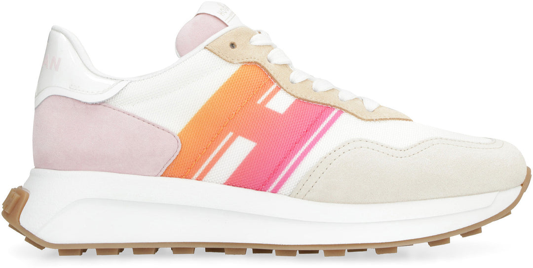 PLATFORM LOGO PATCH SNEAKERS