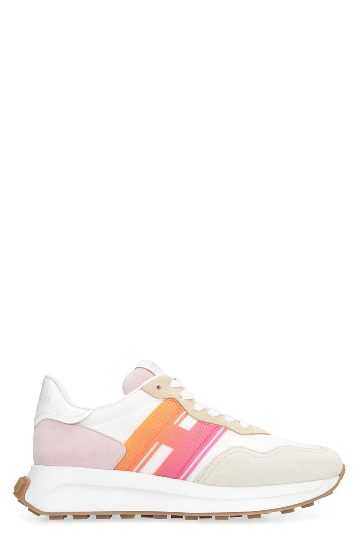 PLATFORM LOGO PATCH SNEAKERS