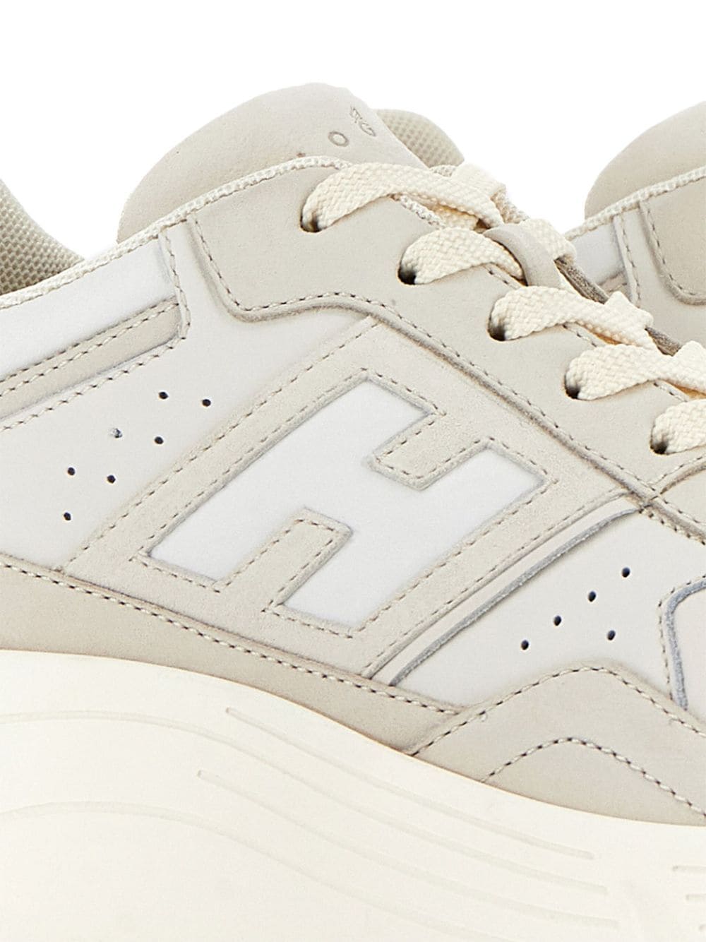 H669 LEATHER SNEAKERS
