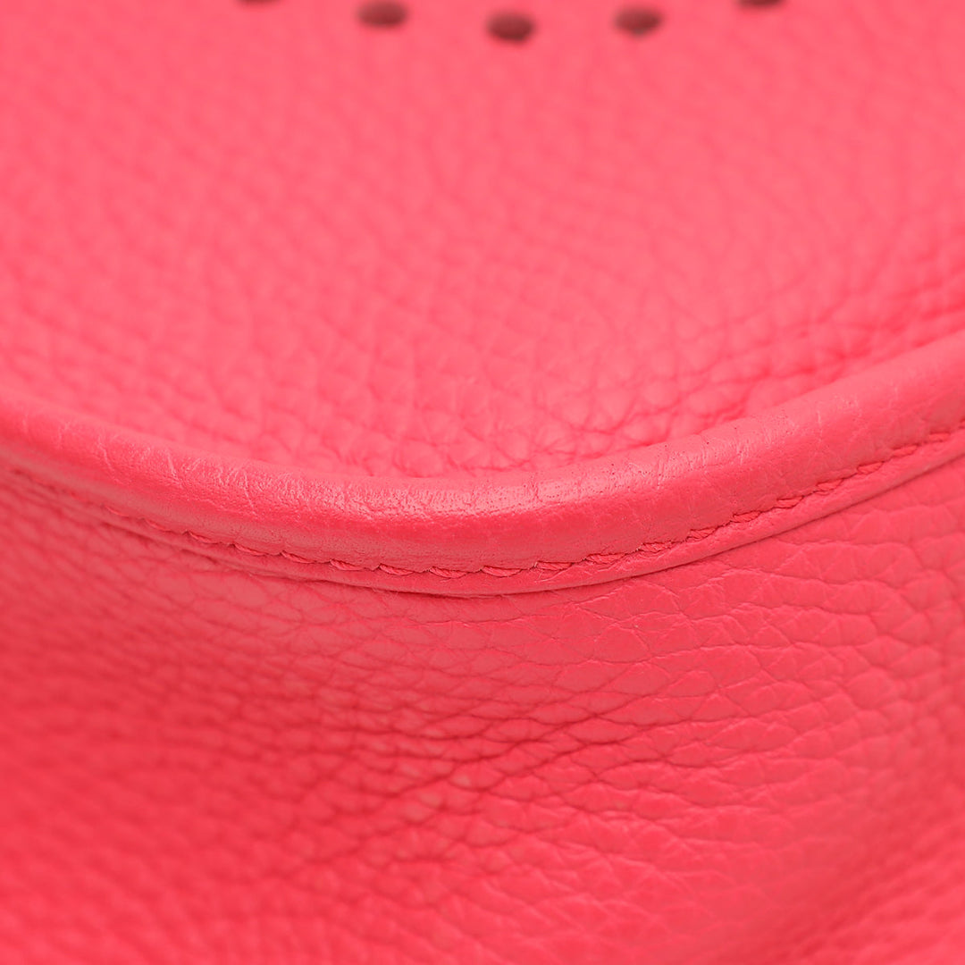 Hermes Rose Extreme Evelyne III Bag
