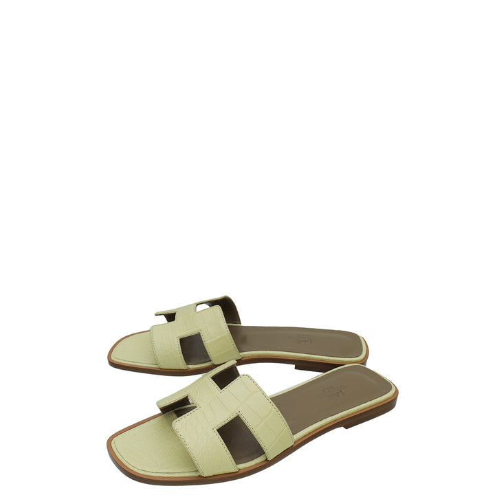 Top quality Hermes Vanille Matte Alligator Oran Sandal 38