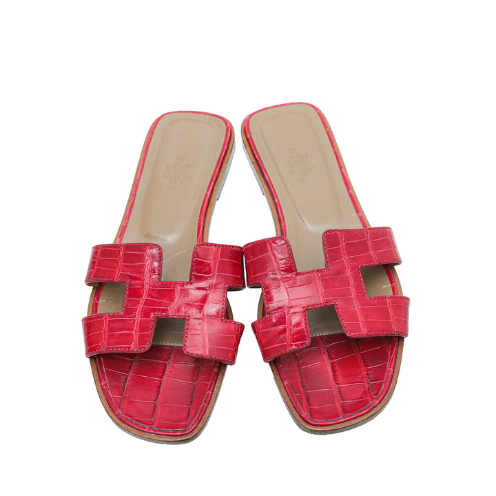 Hermes Rouge Crocodile Oran Patent Sandal 37