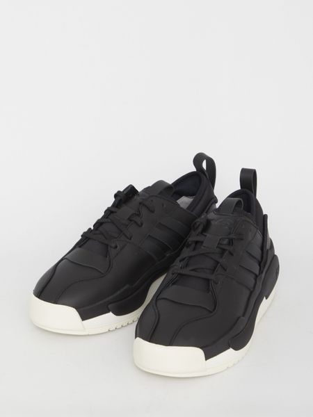 RIVALRY SNEAKERS