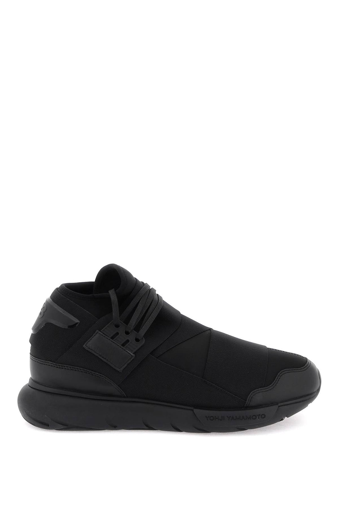 LOW QASA SNEAKERS