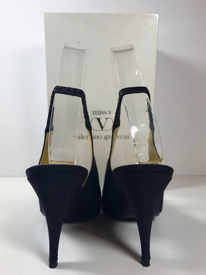 VALENTINO Garavani Circa 1990s Miss V Black Silk, Red Bow Size 6