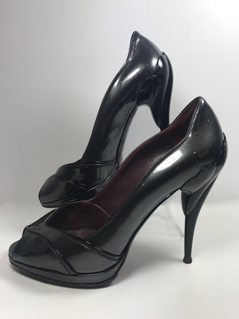 MIU MIU Charcoal Grey and Black Patent Leather Peep Toe Heel Size 39 1/2