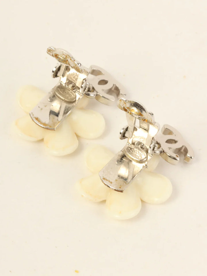 Chanel 2005 Made Camellia Cc Mark Swing Earrings White/Silver