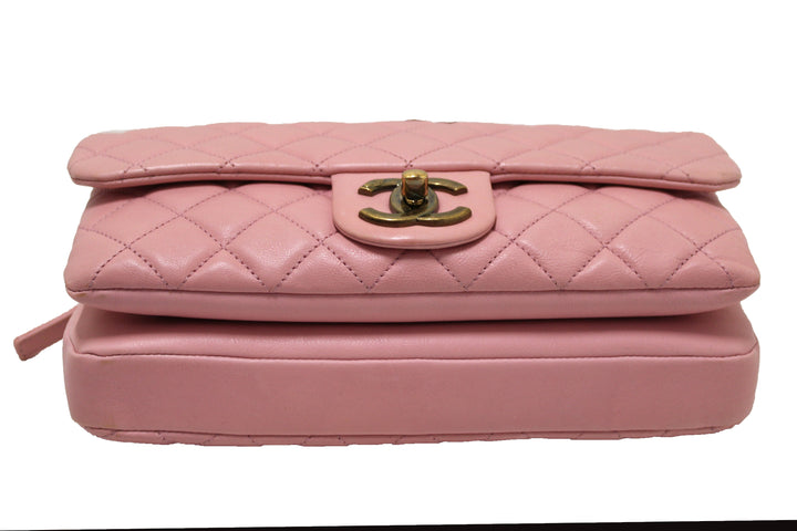Top Quality Chanel Pink Calfskin Leather Zipped Back Pocket Calfskin Flap Bag