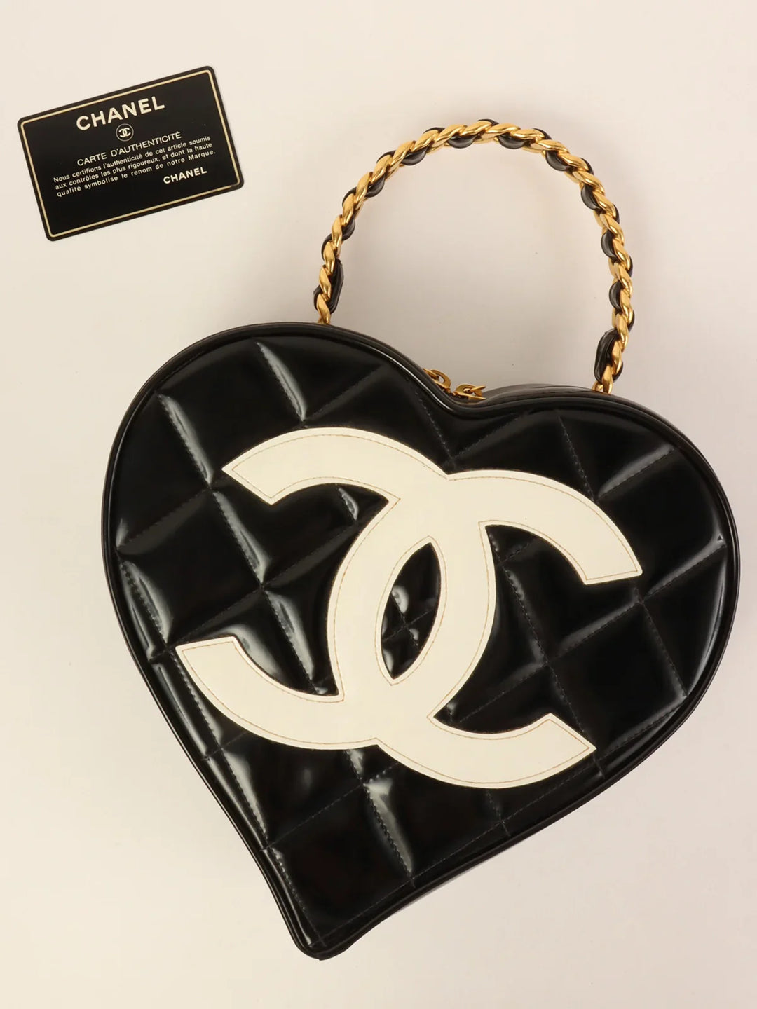 Chanel Around 1995 Made Patent Heart Cc Mark Stitch Vanity Black/White