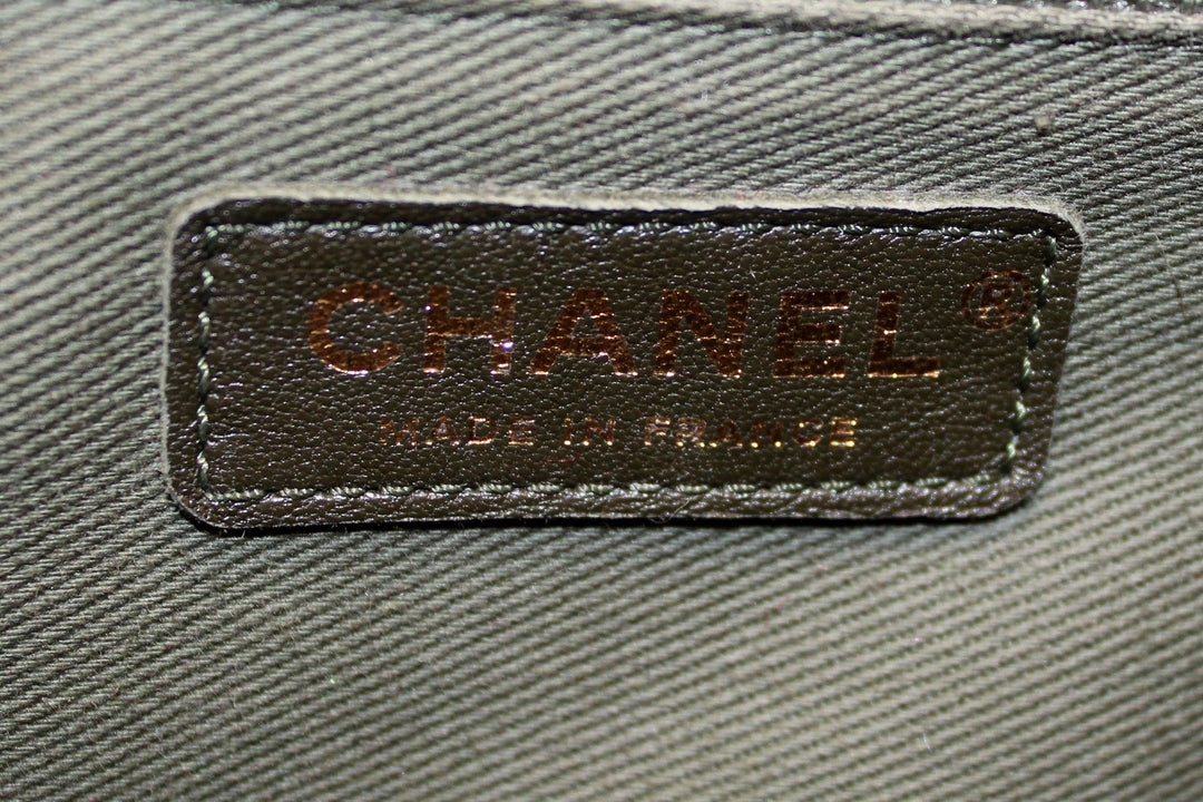 Top Quality Chanel Black Quilted Caviar Leather New Medium Boy Shoulder Bag