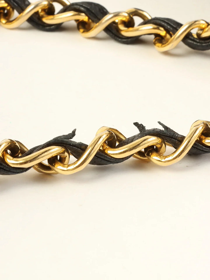 Chanel Around 1995 Made Caviar Skin Cc Mark Diagonal Stitch Chain Bag Black