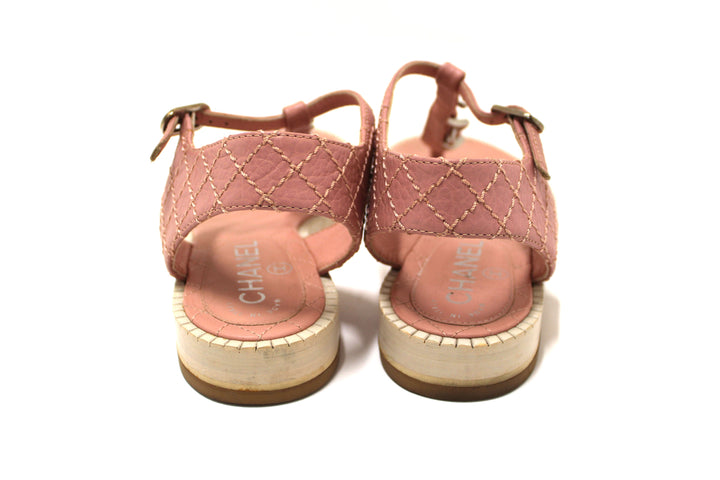 Top Quality Chanel Pink Quilted Leather Chain Link Thong Flat Sandals Size 37