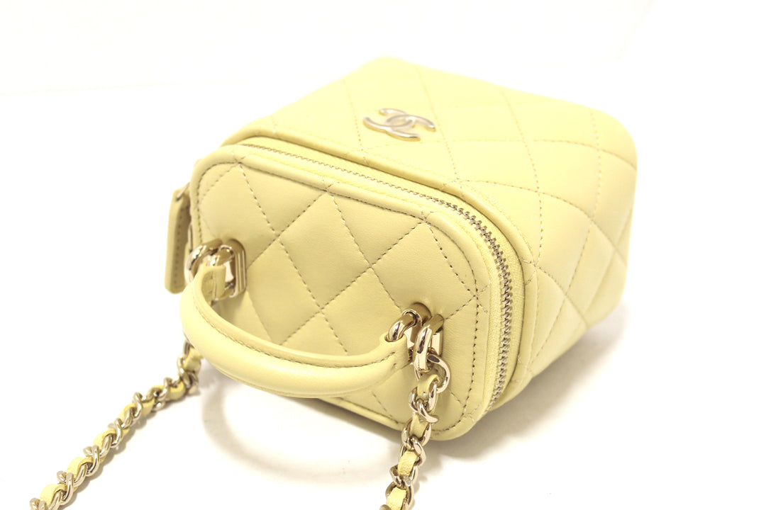 NEW  Top Quality Chanel Yellow Lambskin Top Handle Mini Vanity Case Crossbody Bag