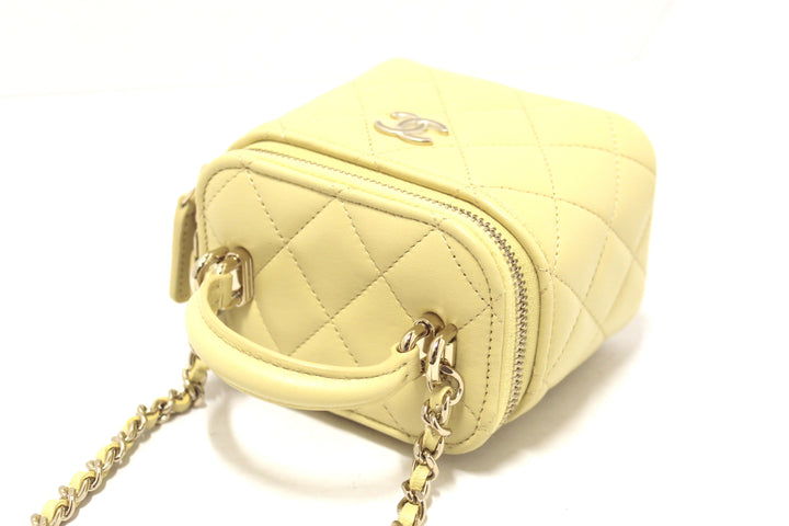 NEW  Top Quality Chanel Yellow Lambskin Top Handle Mini Vanity Case Crossbody Bag
