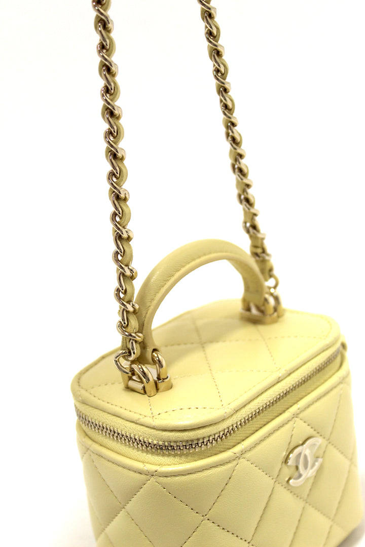 NEW  Top Quality Chanel Yellow Lambskin Top Handle Mini Vanity Case Crossbody Bag