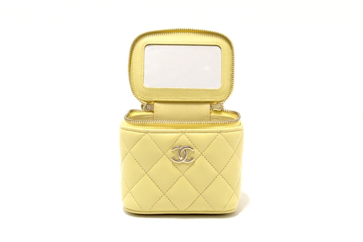 NEW  Top Quality Chanel Yellow Lambskin Top Handle Mini Vanity Case Crossbody Bag