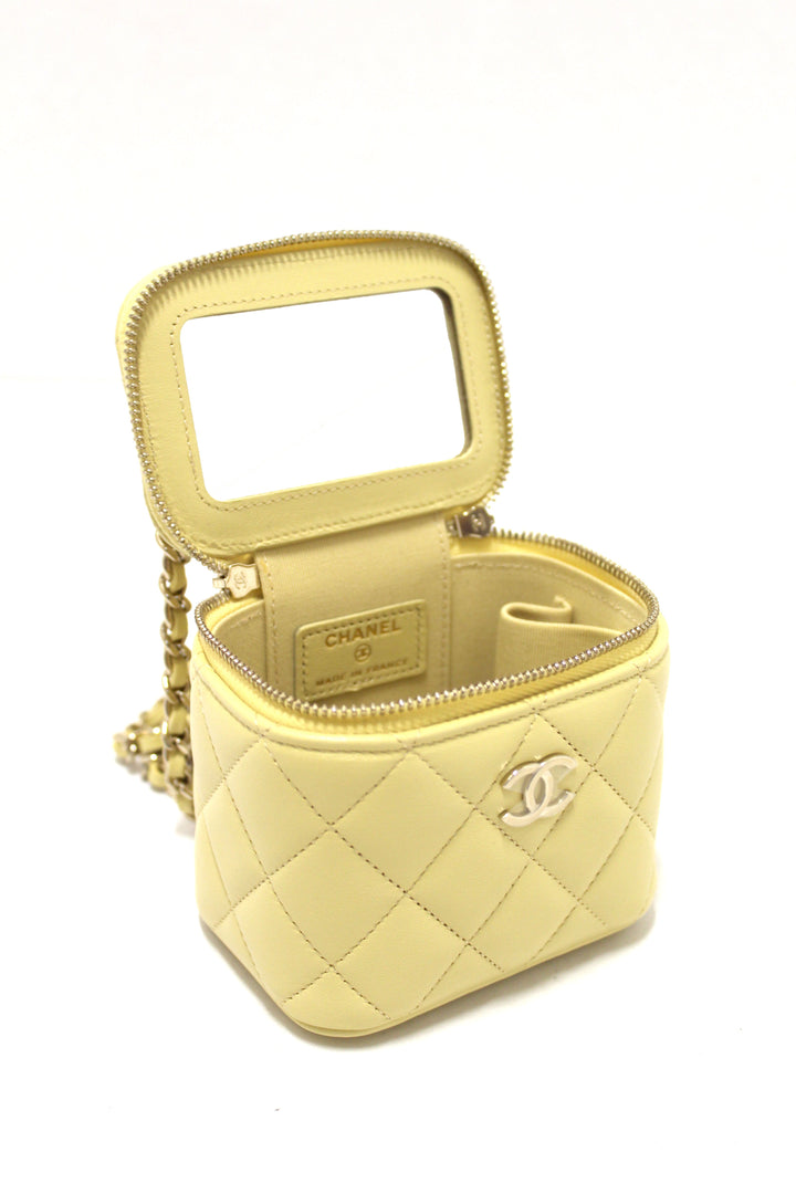 NEW  Top Quality Chanel Yellow Lambskin Top Handle Mini Vanity Case Crossbody Bag