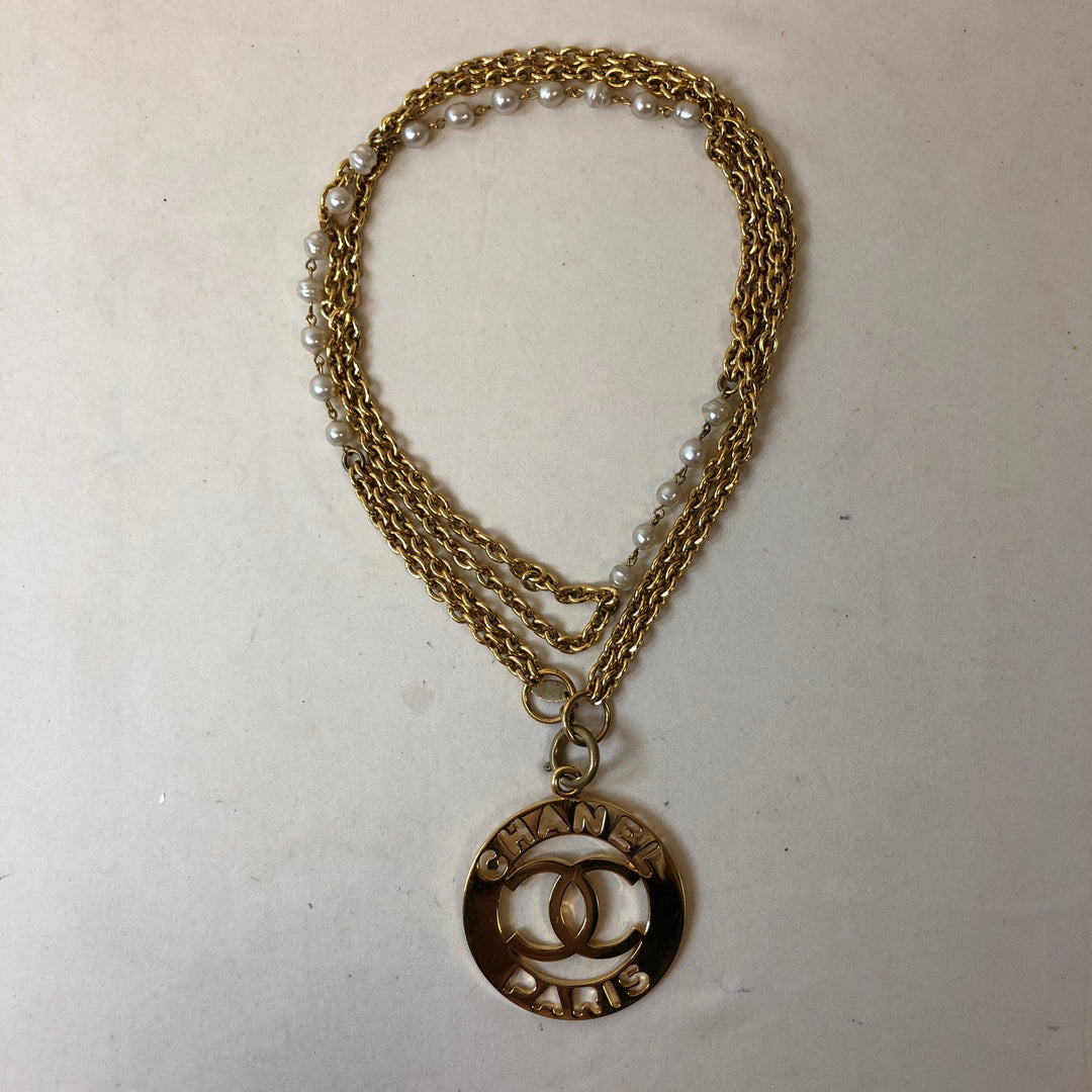 Top Quality Chanel Gold Pearl CC Cutout Necklace Sku# 62966