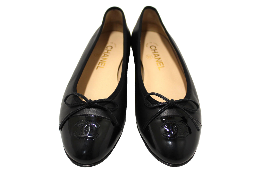 Top Quality Chanel Black Lambskin & Patent Calfskin Ballet Flats Size 37