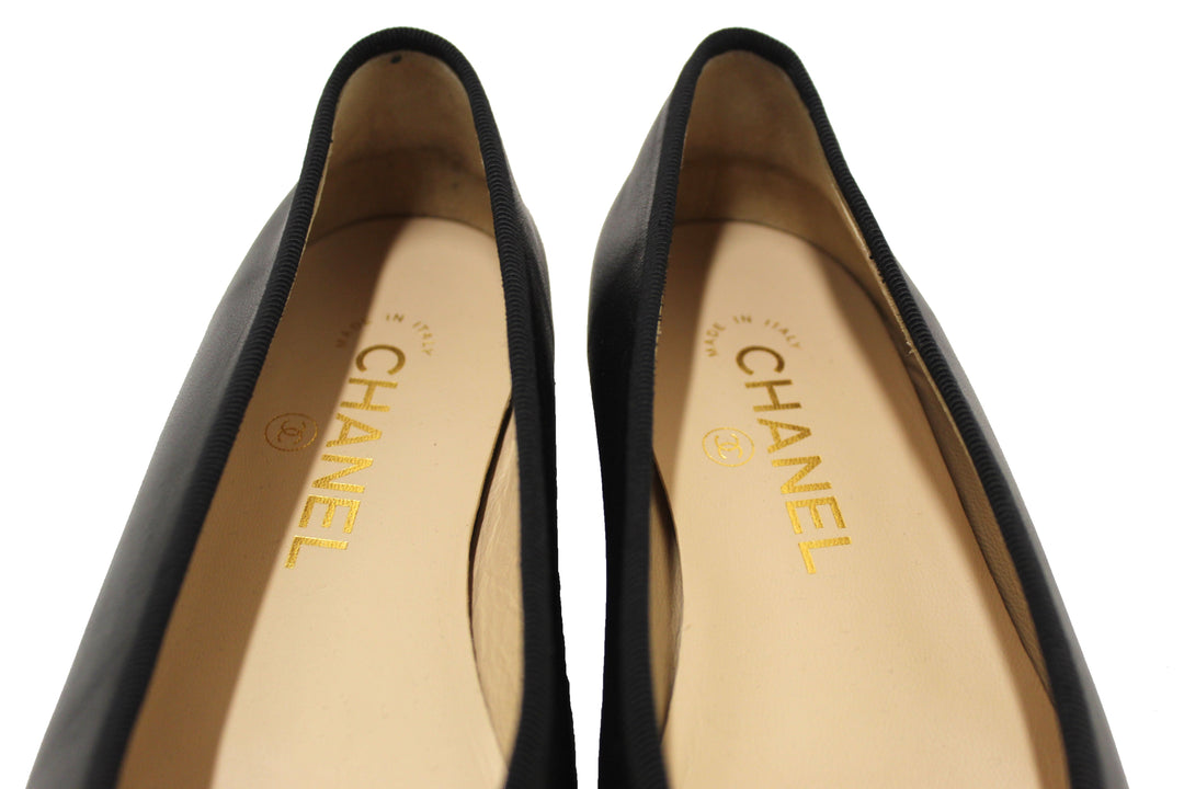 Top Quality Chanel Black Lambskin & Patent Calfskin Ballet Flats Size 37