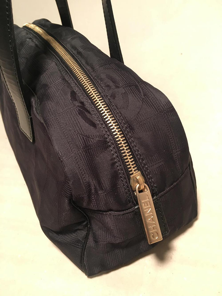 Top Quality Chanel Black Nylon Traveline Handbag