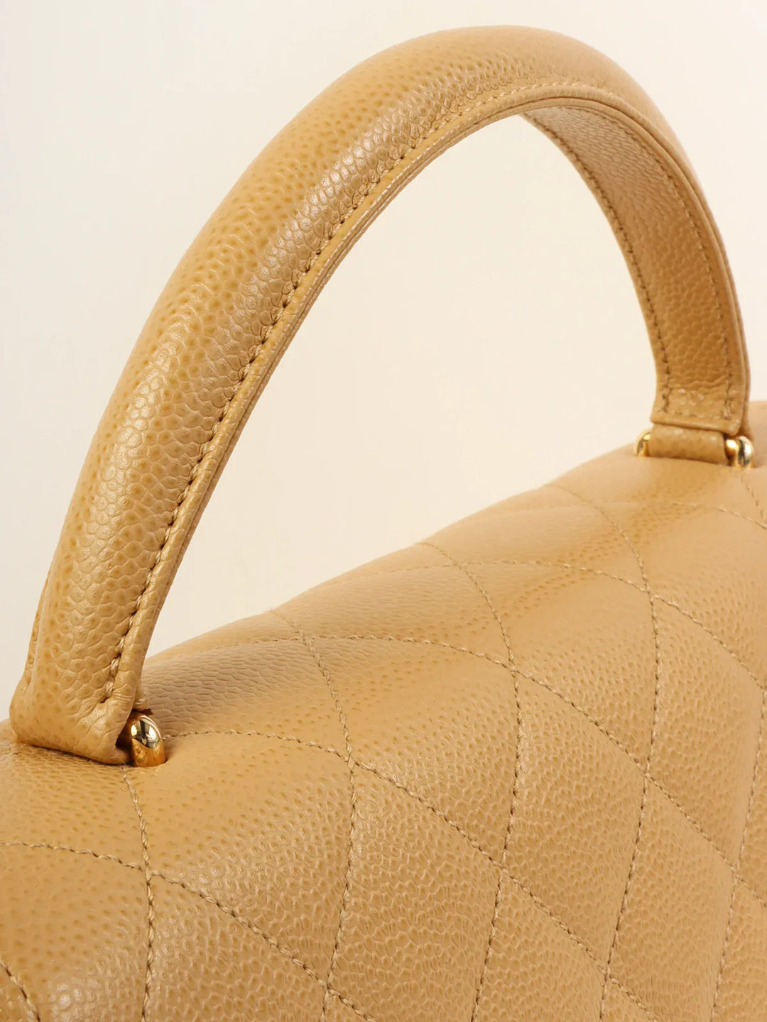 Chanel Around 2000 Made Ciaviar Skin Stright New Turn-Lock Top Handle Bag Beige