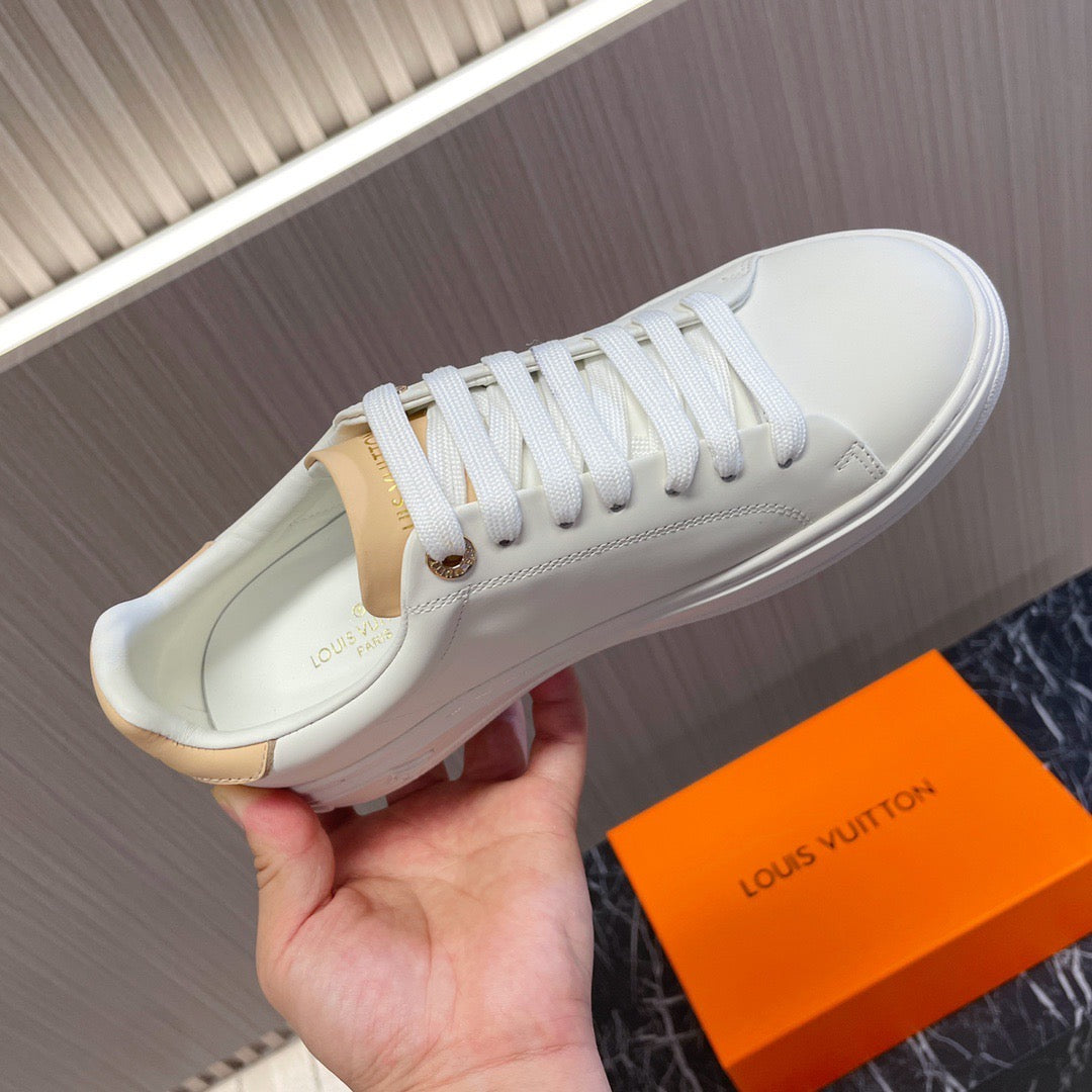 SE1200 LB Time Out Sneakers / Size5-9