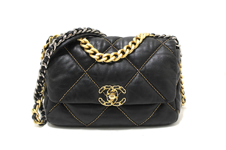 Limited Edition Chanel 19 Medium Black Quilted Lambskin Leather Shoulder Crossbody Bag | Italystation.com
