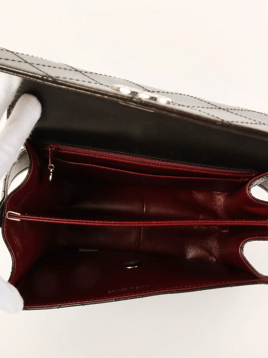 Chanel Around 1998 Made Turn-Lock Shoulder Bag Black