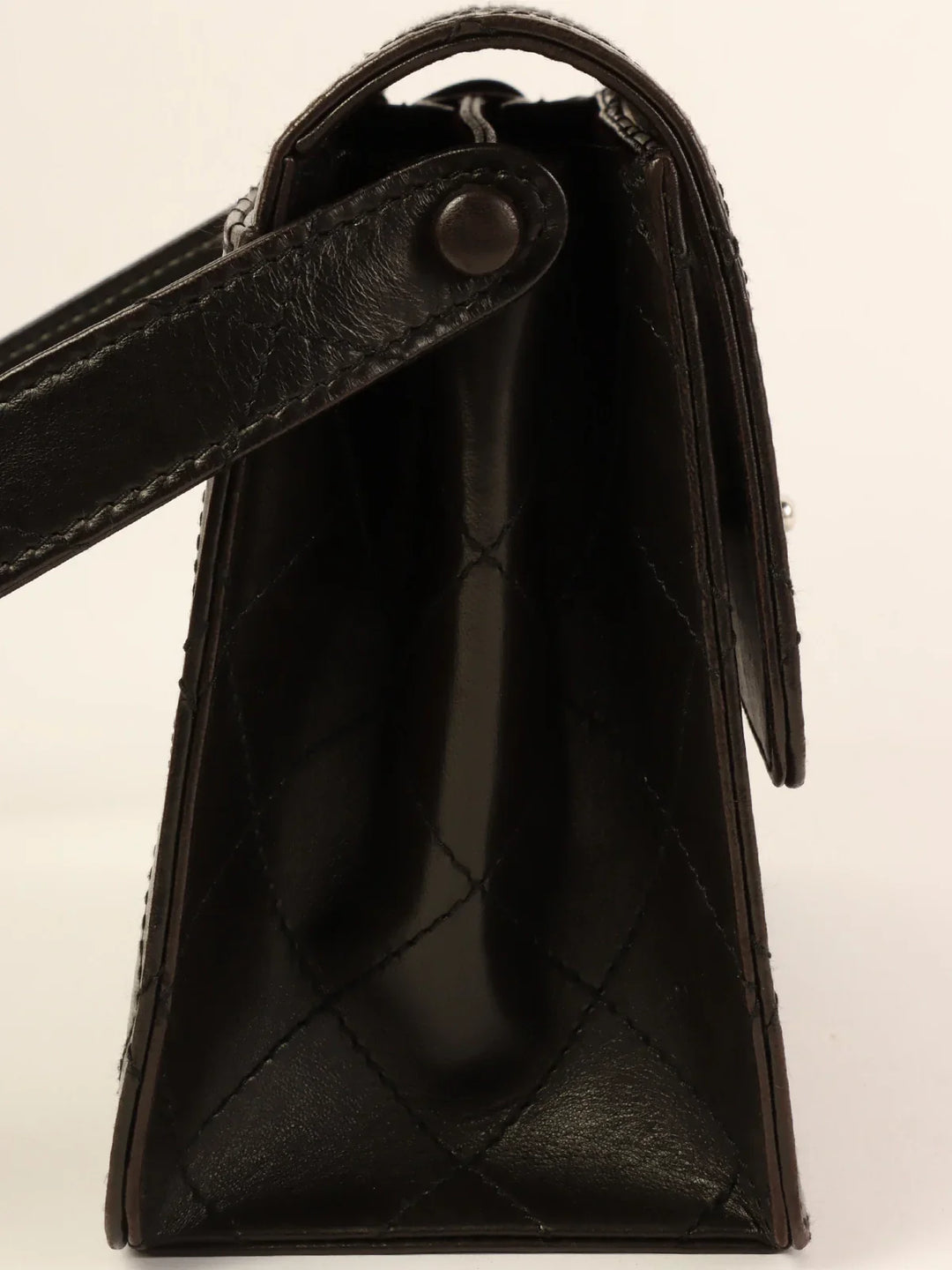 Chanel Around 1998 Made Turn-Lock Shoulder Bag Black