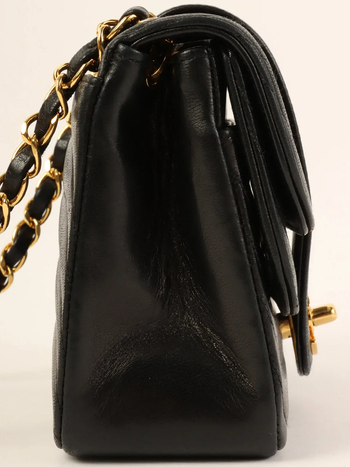 Chanel Around 1992 Made Turn-Lock Shoulder Bag Mini Black