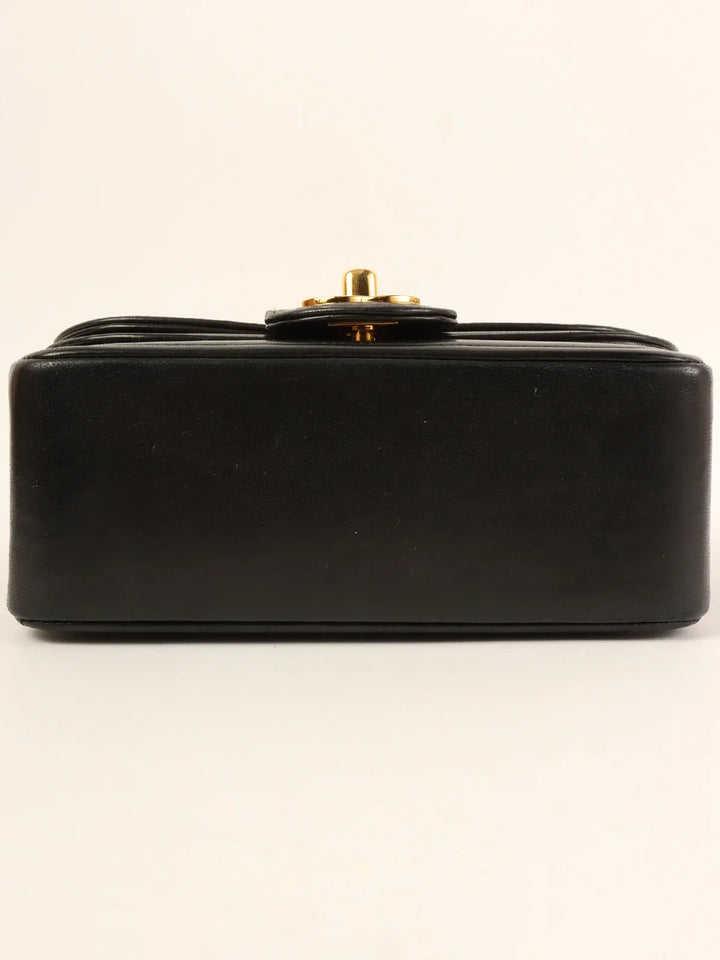 Chanel Around 1992 Made Turn-Lock Shoulder Bag Mini Black