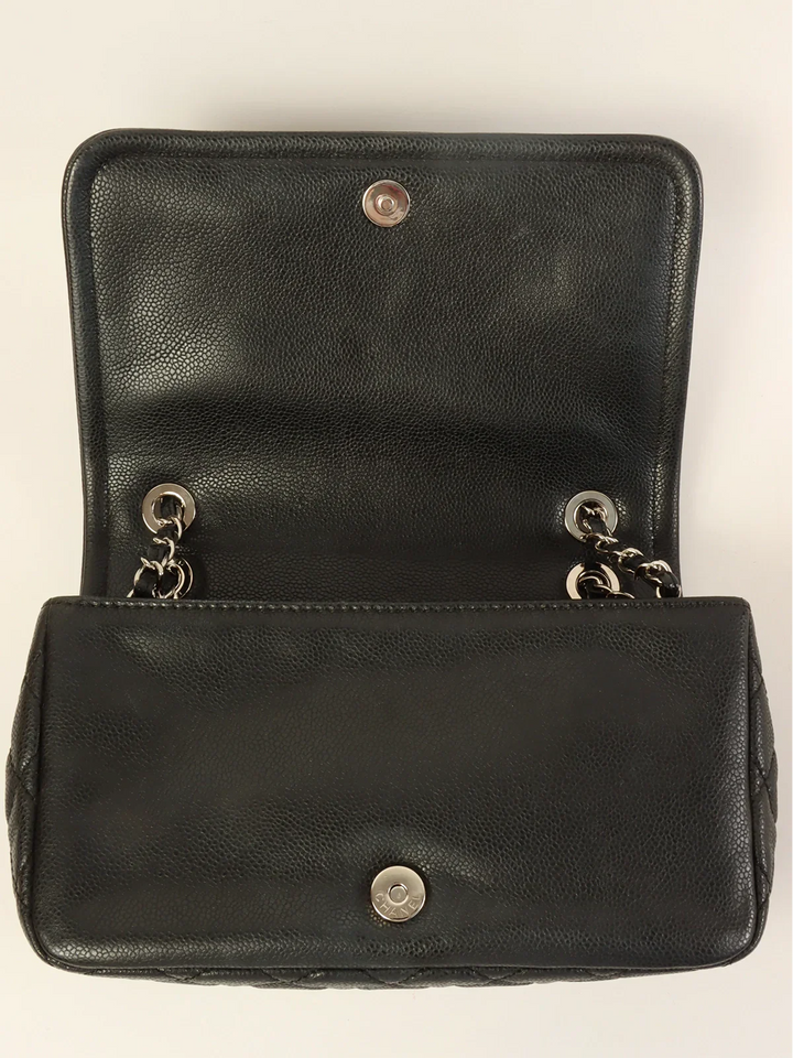 Chanel Around 2009 Made Caviar Skin Cc Mark Stitch Chain Bag Black