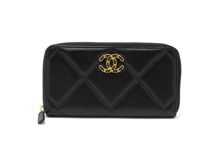 Chanel 19 Black Quilted Lambskin Leather Long Zip Around Wallet | Italystation.com