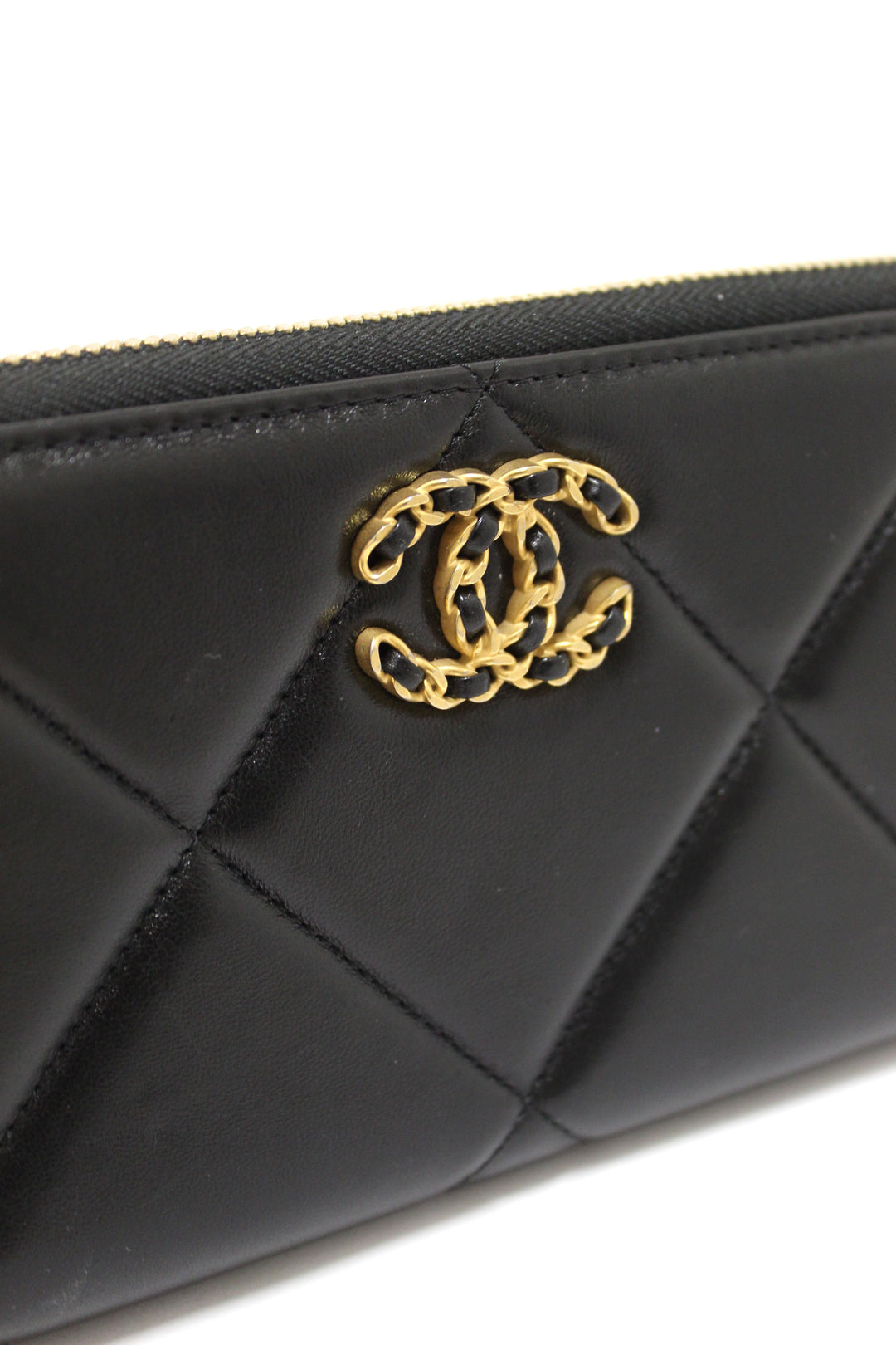 Top Quality Chanel 19 Black Quilted Lambskin Leather Long Zip Around Wallet