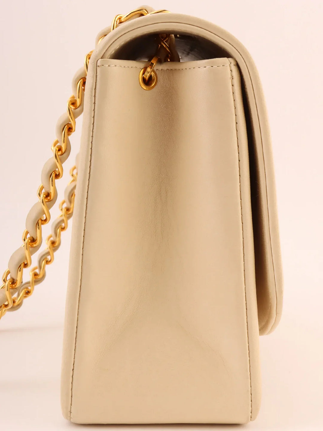 Chanel Around 1992 Made Diana New Chain Bag 25Cm Ivory