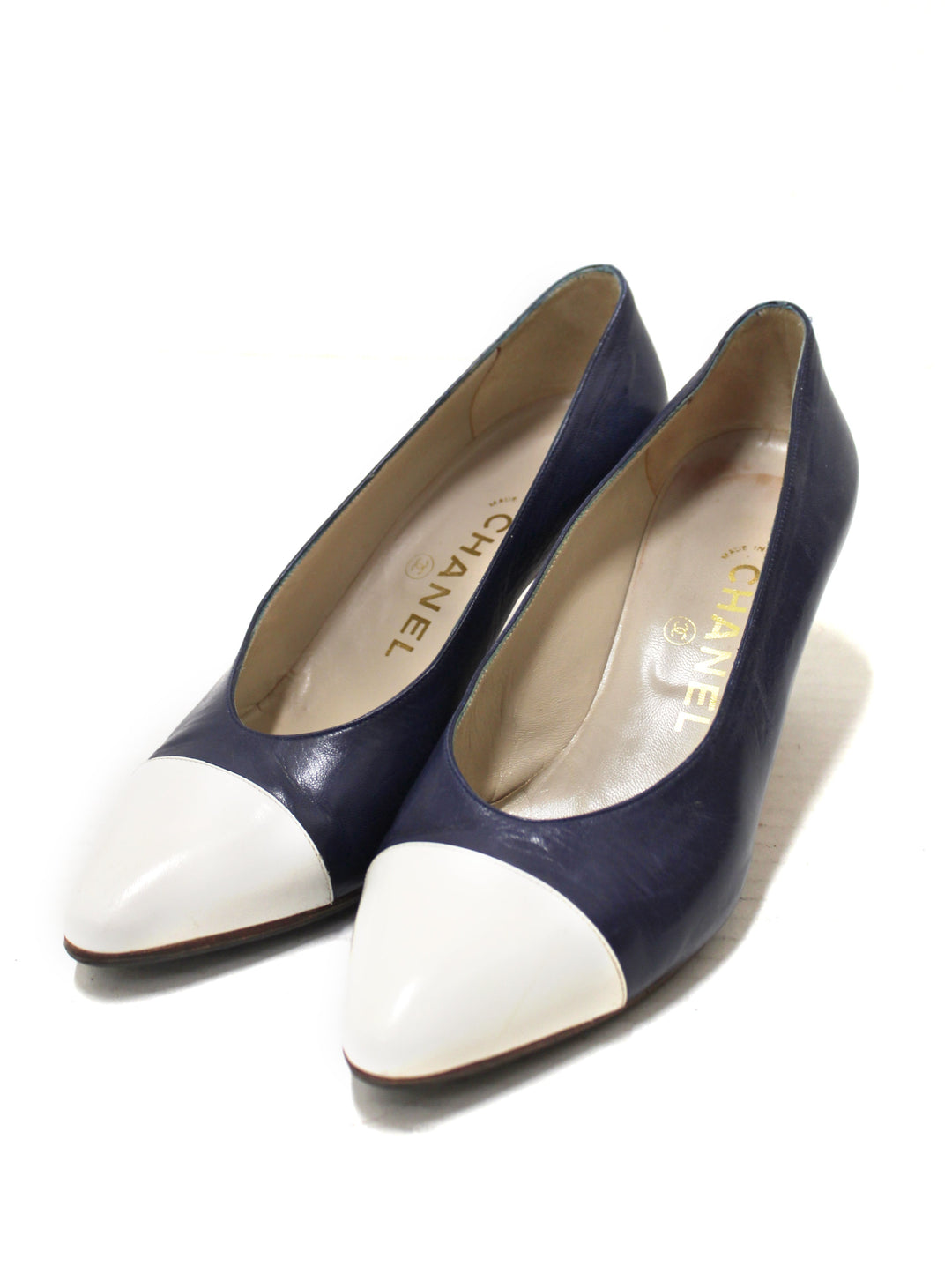 Top Quality Chanel Navy and White Leather Pointed Heel size 35.5